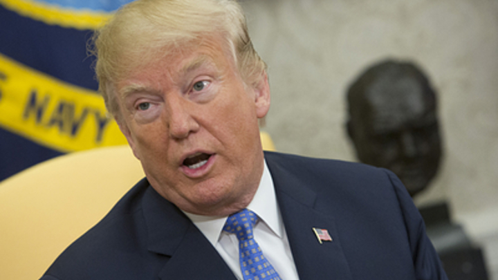 «Я просто оговорился»: Трамп оправдался за слова о невиновности России