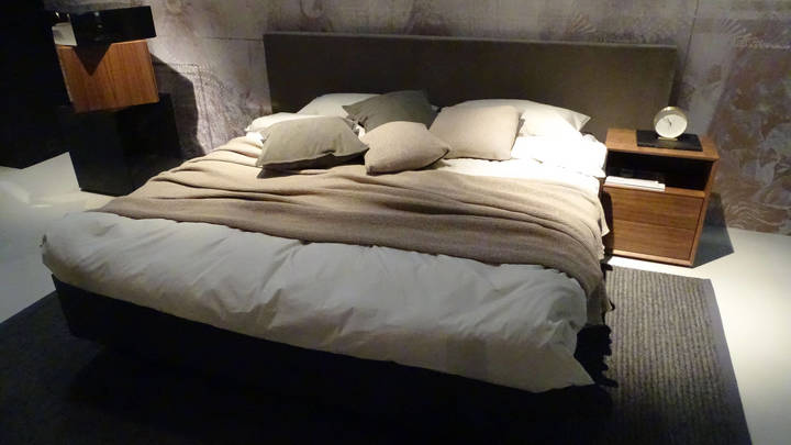 Ведёт к раку: Врач предупредила об опасном способе сна