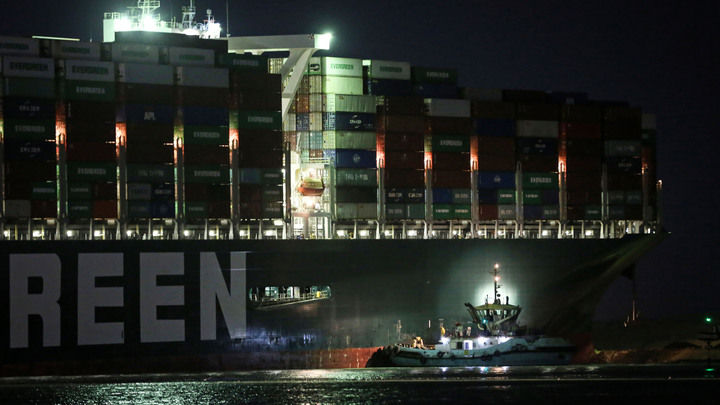 Не могу... Хоть застрелите: Шахназаров нашёл российский след в коллапсе в Суэцком канале