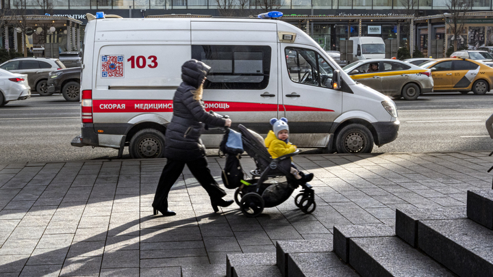 Русский врач спас малышку, которой не давали шансов: Такую операцию делал впервые за 46 лет