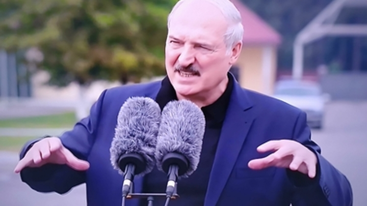 Лукашенко назвал условие, при котором на Белоруссии поставят крест