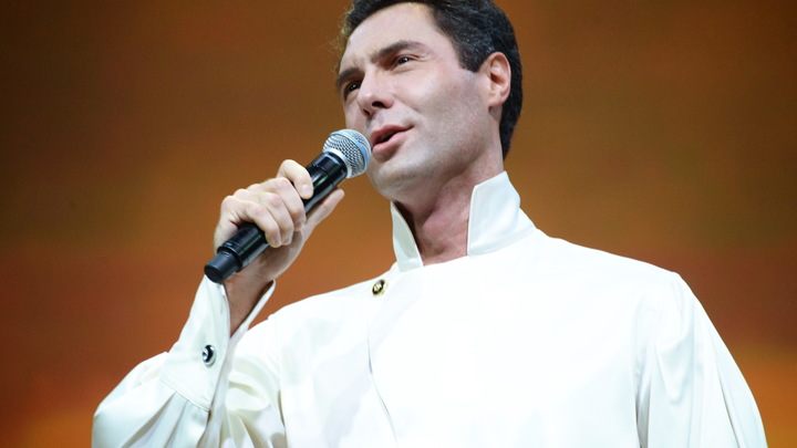 Mash: Лечившийся у психиатра певец Кунгуров жаловался на раздвоение личности