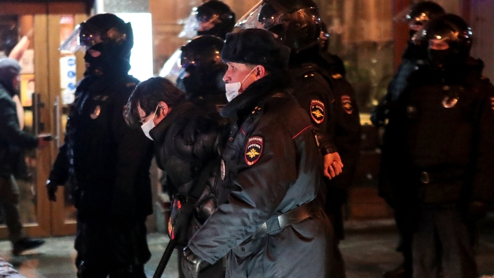 Reuters примерил белорусский сценарий для Москвы