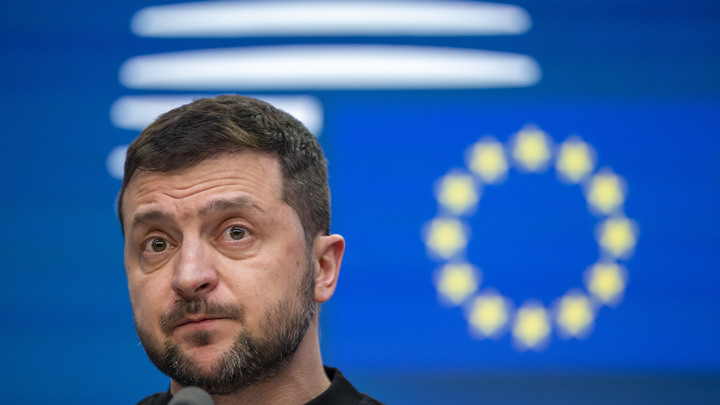 Фото есть, самолётов нет. Bloomberg назвал итоги поездки Зеленского в Брюссель