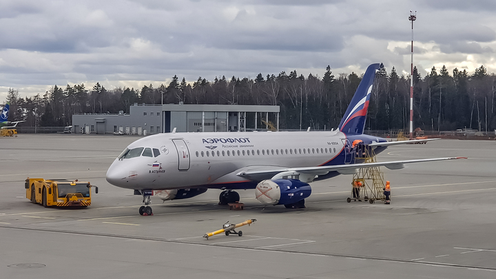 «Аэрофлот» будет продавать билеты по России на 30-35 процентов дешевле