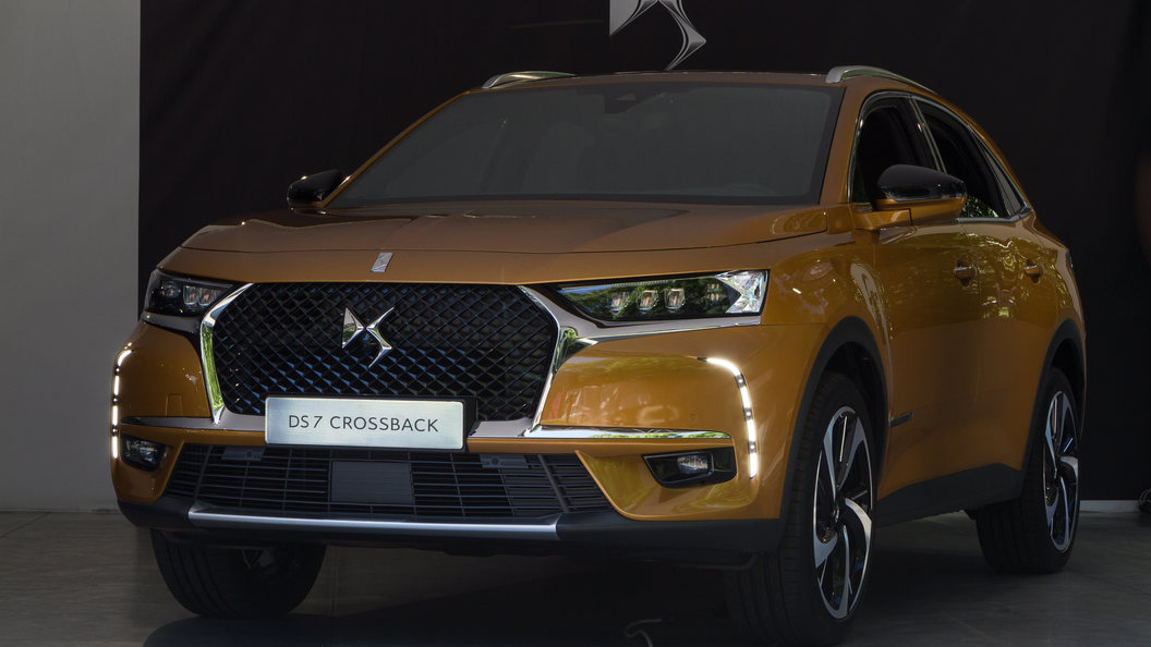 Французский DS 7 Crossback появится на дорогах России в 2018 году Французский DS 7 Crossback появится на дорогах России в 2018 году