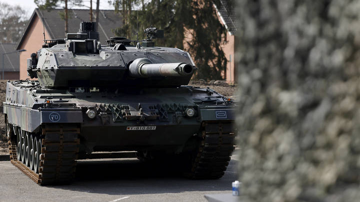 Der Spiegel: Германия согласилась отправить на Украину танки Leopard 2