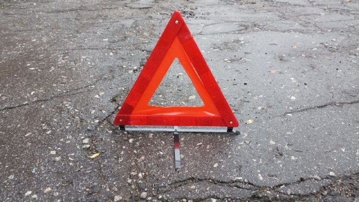 Три автомобиля столкнулись на перекрестке в Чите