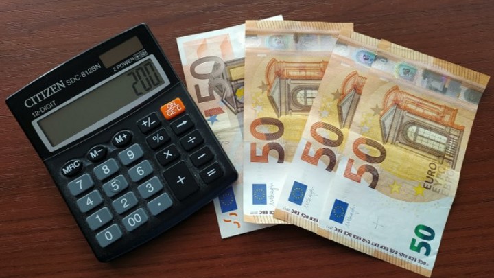 Немецкая арифметика: В ФРГ оценили траты на беженцев с Украины. Хватит ли Европе денег?