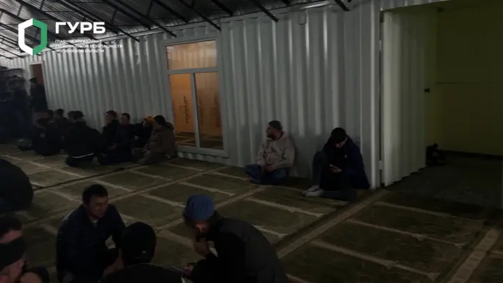 В Мытищах полиция и Народная дружина разогнали нелегальную мечеть