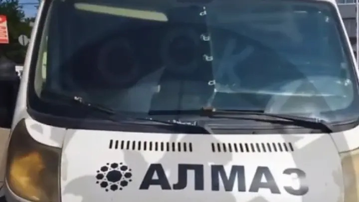 В челябинской маршрутке пассажиров возили мигранты-нелегалы