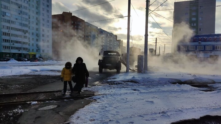 Власти Новосибирска назвали новые сроки подачи тепла в дома левобережья