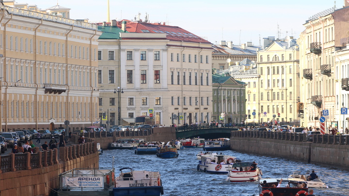 В деле таджика, утопившего в Мойке автобус с пассажирами, появились 7 лотов на миллиарды рублей
