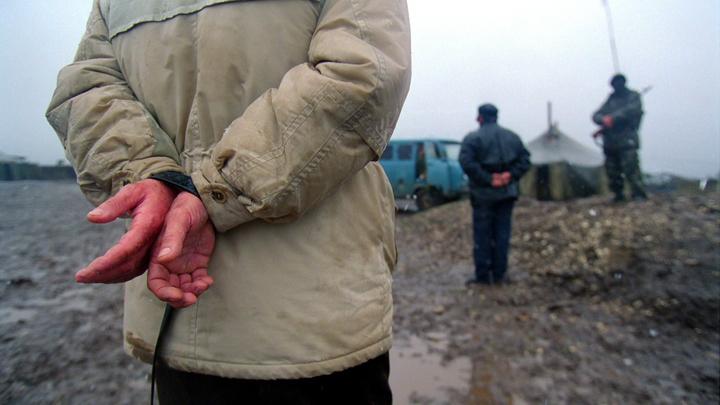 Воевавшие против русских украинские наёмники сами сдались в плен, когда их командира убили - военный публицист