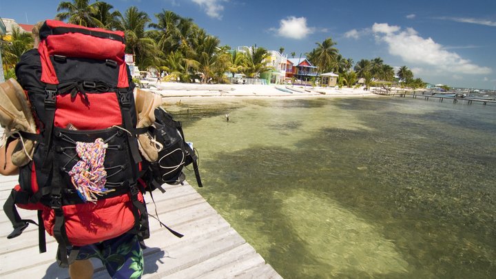 Увидеть реальную жизнь: Петербуржец рассказал, как посмотреть мир, не тратя состояние