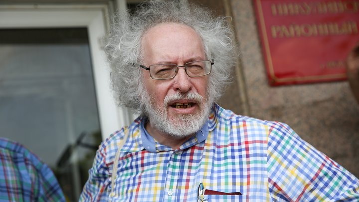 Специально не придумаешь: В Сети иронизируют над новым синдикатом независимых СМИ