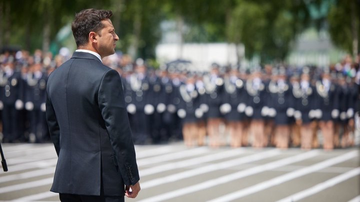 "ВСУ больше не подчиняются Зеленскому": На Украине произошёл тихий