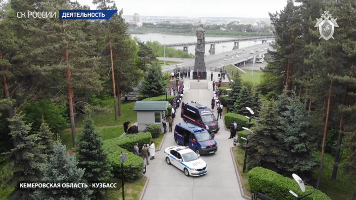 Колонна машин патриотического автопробега «От Кузбасса до Донбасса» прибыла в Ростов-на-Дону