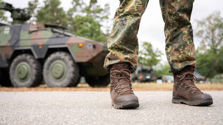 Шарий о стратегии НАТО: Киеву будут давать всё для разгрома ВС России