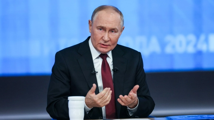 Кто уговорил Киев продолжать войну? Путин назвал две фамилии: Этого никто не скрывает