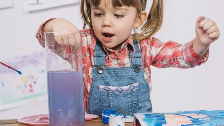 Опасный перекус: в Воронеже трехлетний ребёнок проглотил 16 гаек. Подробности инцидента