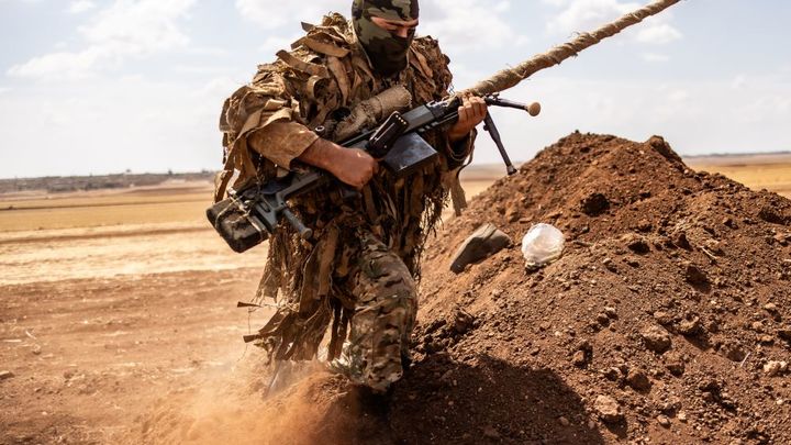 На берегу Евфрата развернулся ожесточенный бой американской и сирийской армий