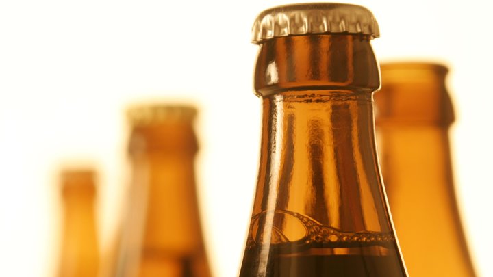 Спасёте сердце: Кардиолог призвал отказаться от алкоголя за неделю до Нового года