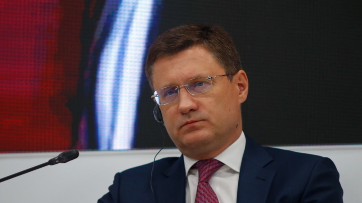 Запад упорно вредит сам себе: Новак предупредил о коллапсе на рынке