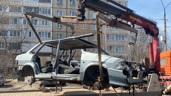 15 брошенных машин выявили и эвакуировали в Автозаводском районе Нижнего Новгорода