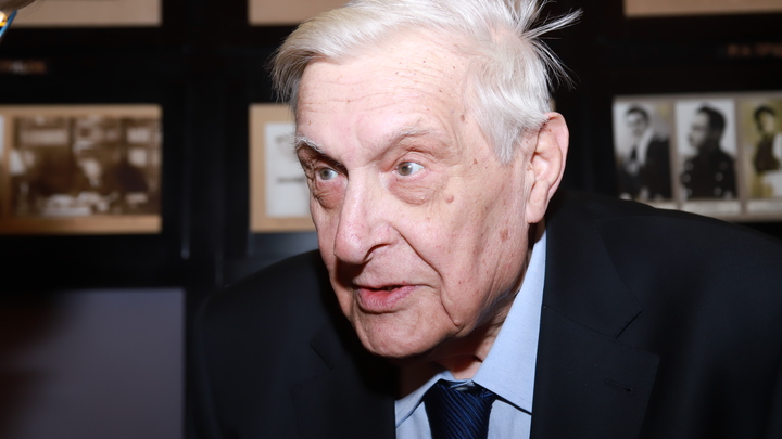 Олег Басилашвили повторно заболел COVID-19: Актёр рассказал о необычных симптомах