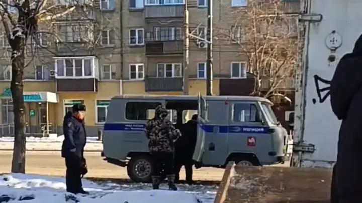 У мигрантов в Челябинске забрали товар: конец нелегальной торговле?