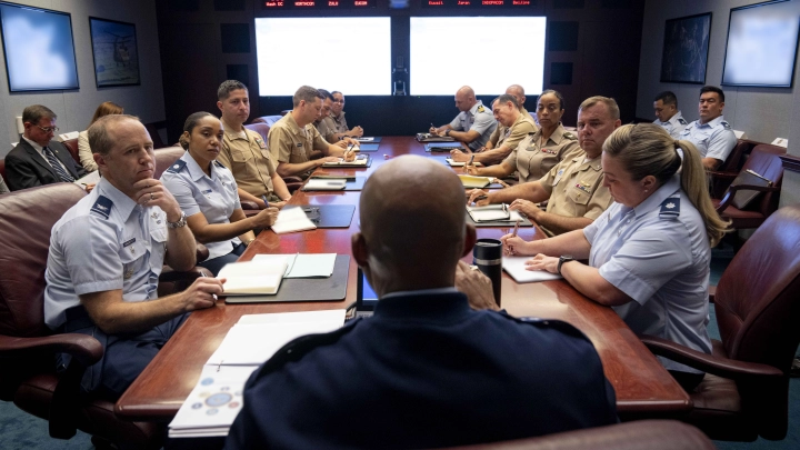 США отказались быть гарантом безопасности Европы