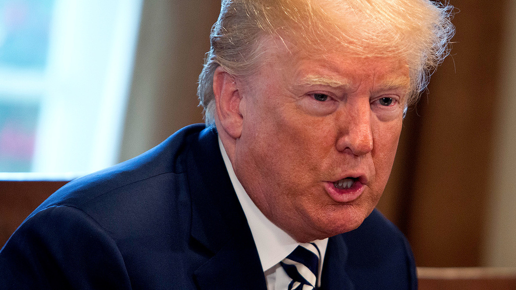 Трамп призвал поддержать заявку США на ЧМ-2026 по футболу Трамп призвал поддержать заявку США на ЧМ-2026 по футболу