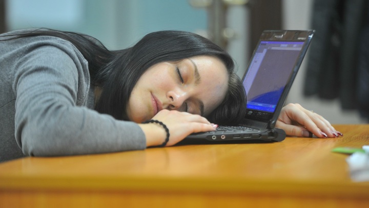 Против депрессии и тревоги помогает обычный сон: Доказано канадскими учёными