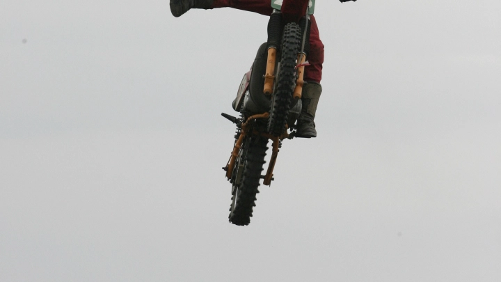 Миссия выполнима: Русский экстремал повторил трюк из кино