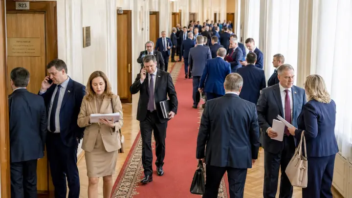 Петербургу и Волгограду могут вернуть прежние названия