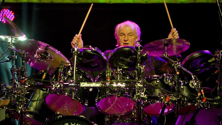 Вслед за клавишником Depeche Mode ушёл из жизни другой британский музыкант