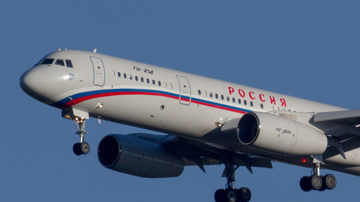 Директор ФСБ прилетел спасать Лукашенко? Россию обвинили в провокациях