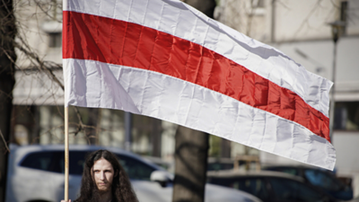 МИД Польши ограничился наблюдением в инциденте с русским послом