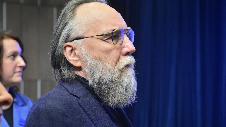 Дугин призвал Россию действовать: Шанс мы упустить не можем - это будет позором