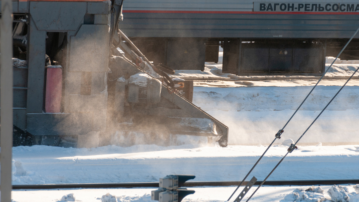 Диверсии на железной дороге в России: Анонимные кураторы на дело нанимают подростков