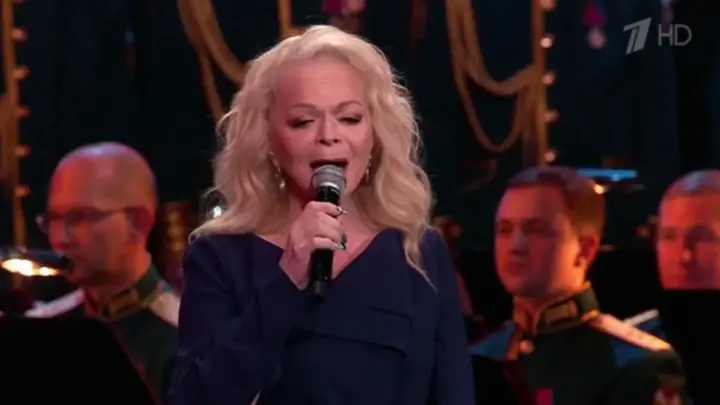 РИА Новости: Долина переносила заключение договора на продажу квартиры на 10 дней