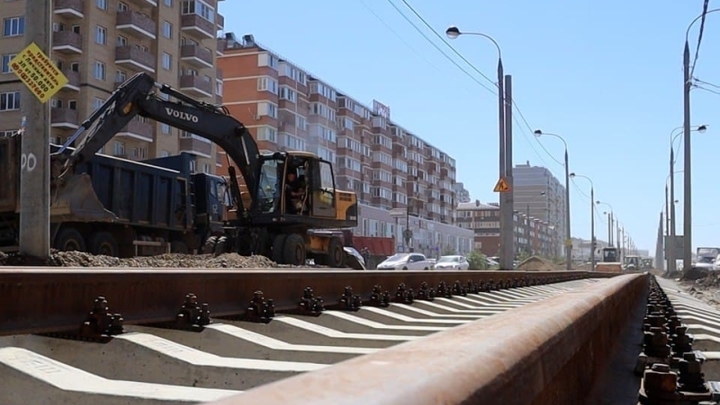 В Краснодаре на улице Московской уложили 604 м нового трамвайного полотна