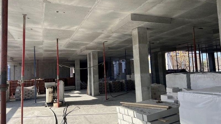 Стало известно, в каких свердловских городах в 2025 году построят новые поликлиники