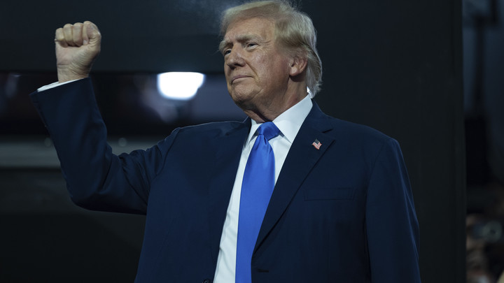 CNN: Трамп запланировал телефонные переговоры с Зеленским 19 июля