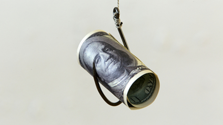 Падение доллара: Эксперт назвал тройку валют, которые потеснят не только евро