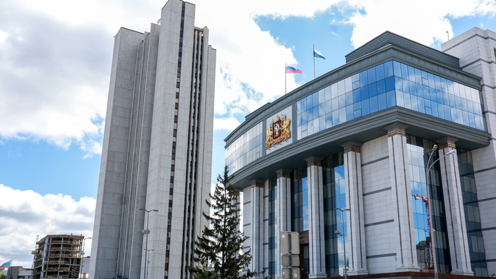 В Свердловской области ещё на три недели продлили особый противопожарный режим