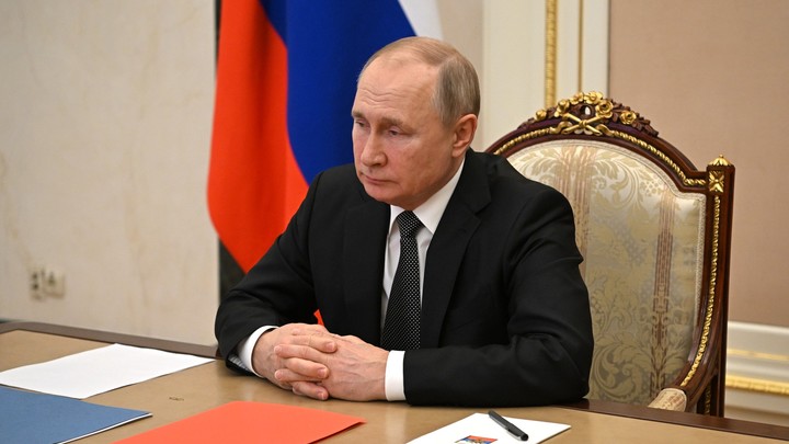 В подсказках не нуждаемся: В Кремле осекли советчиков из США по захвату городов