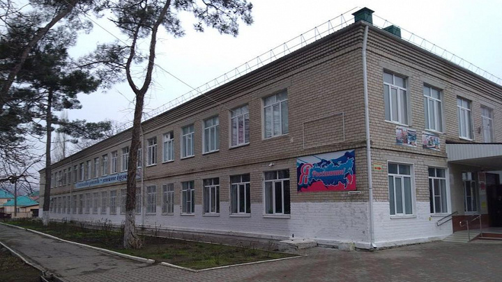 В Новороссийске временно отключат воду из-за врезки трубы к строящейся школе