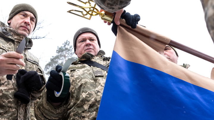 Не могу смотреть: Видео с передовой довело до слёз пленного боевика ВСУ